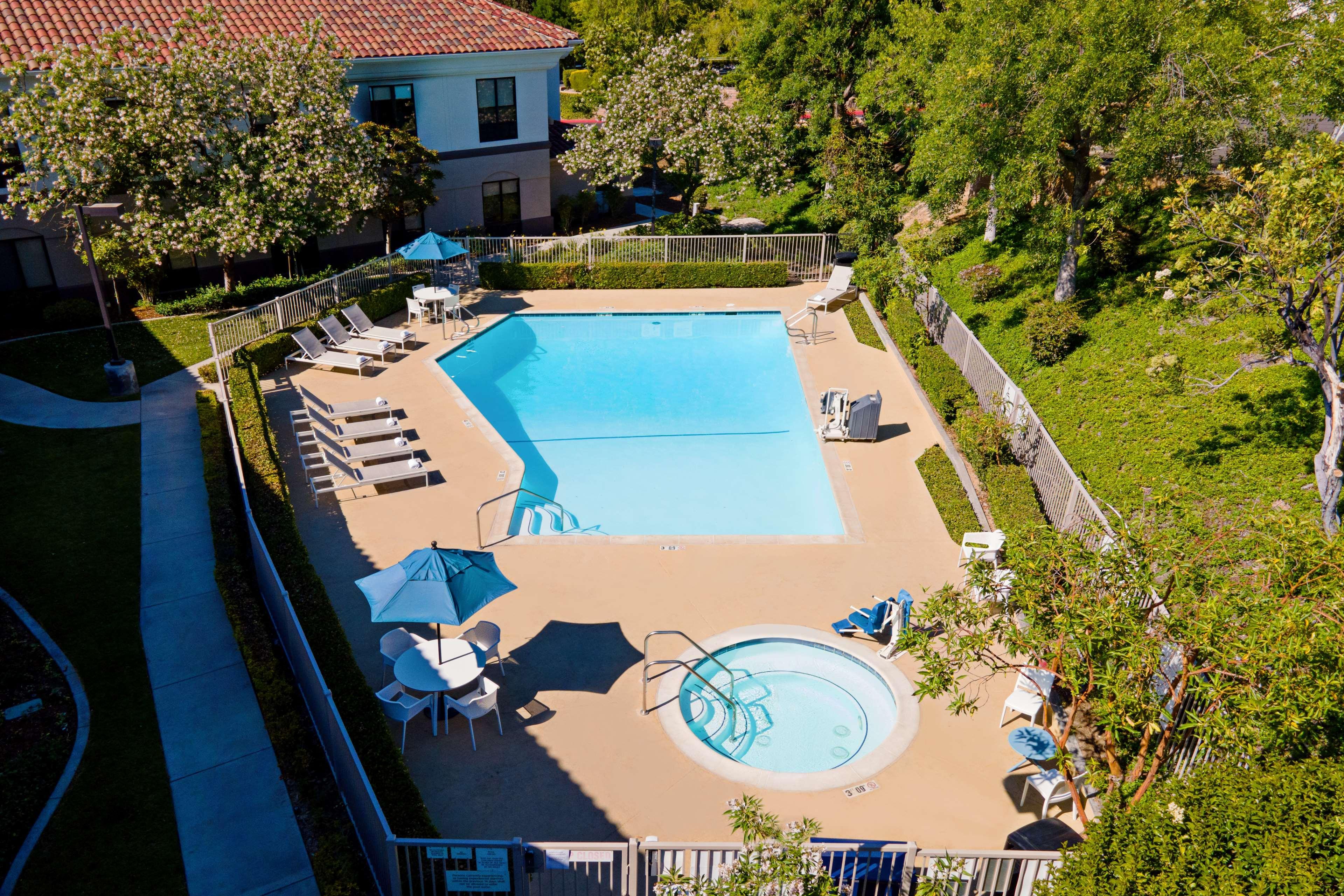 Best Western Valencia/Six Flags Inn & Suites Santa Clarita Exterior foto